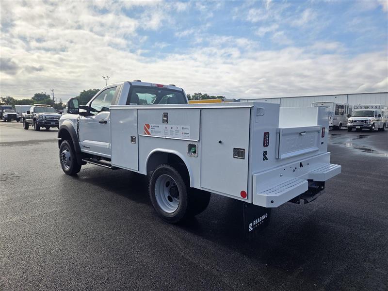 New 2026 Ford F-450 - photo 2