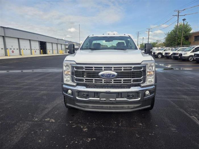 2026 Ford F-450-3