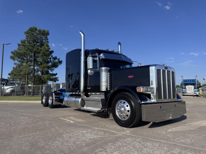 2027 Peterbilt 589-4