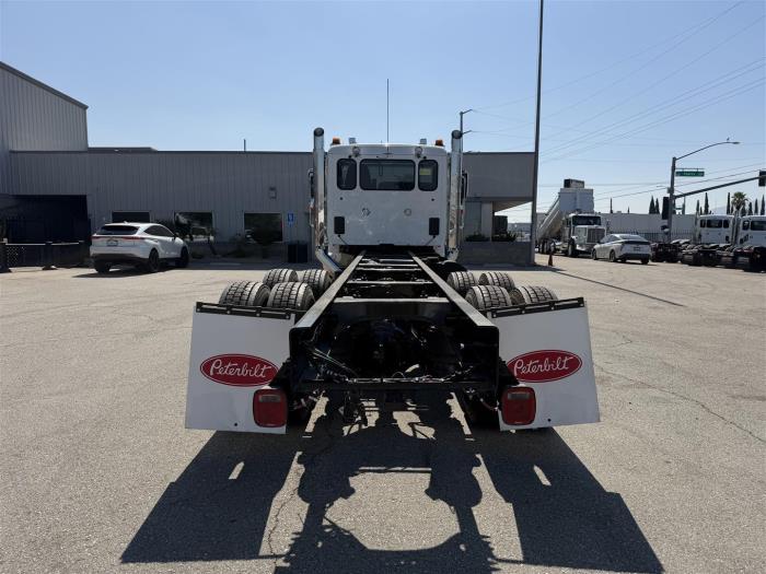2027 Peterbilt 589-6