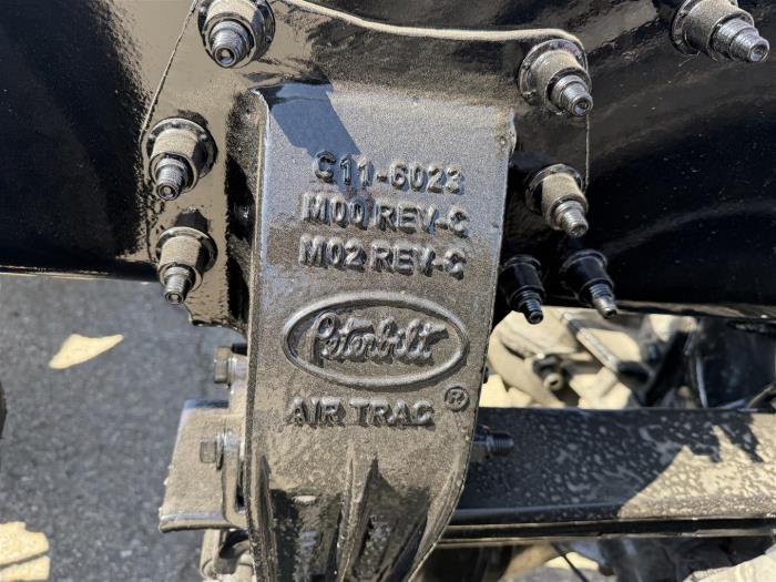 2027 Peterbilt 589-9