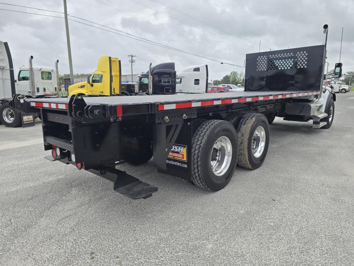 2027 Peterbilt 548-4