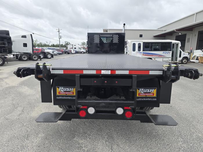 2027 Peterbilt 548-3