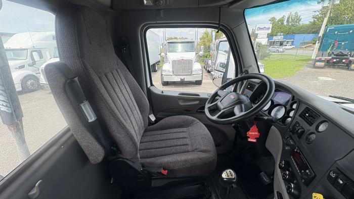 2022 Peterbilt 567-13