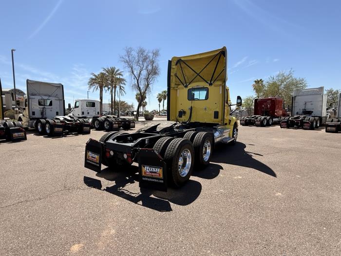 2023 Peterbilt 579-4