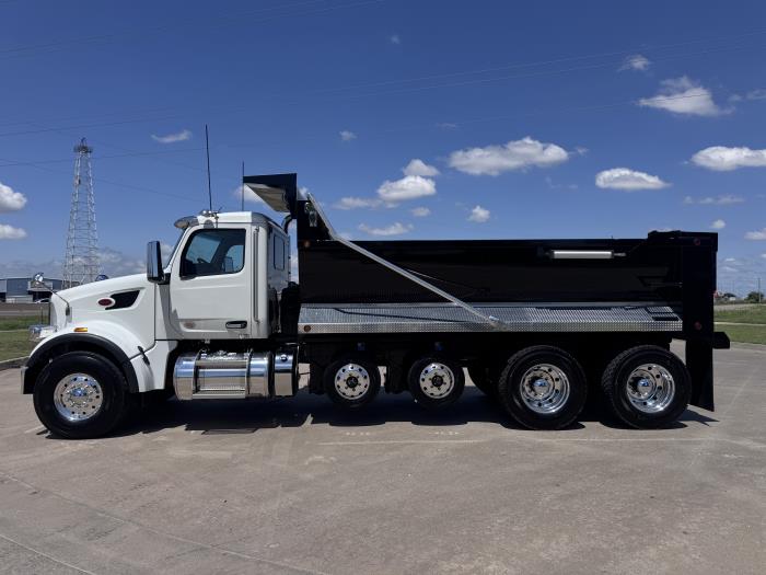 2027 Peterbilt 567-2