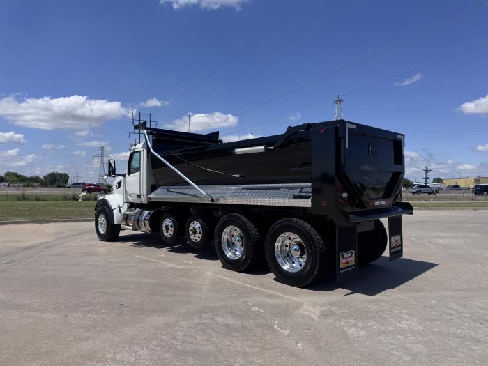 2027 Peterbilt 567-3