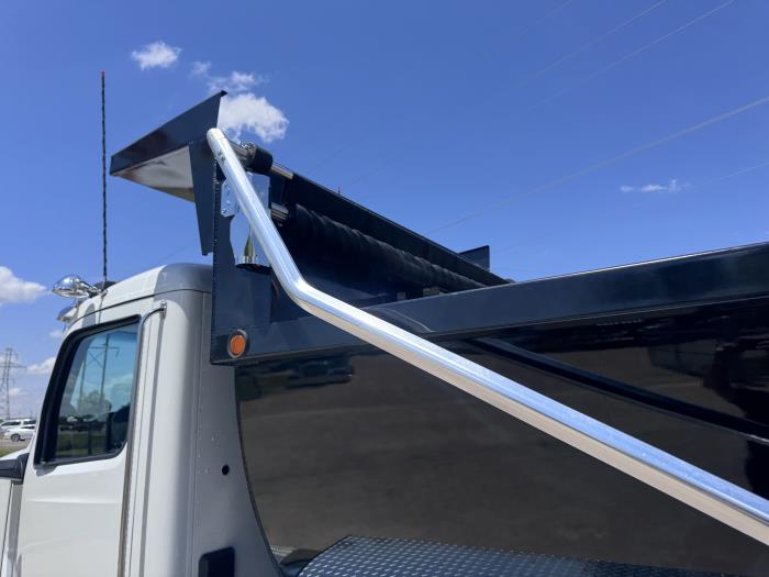 2027 Peterbilt 567-11