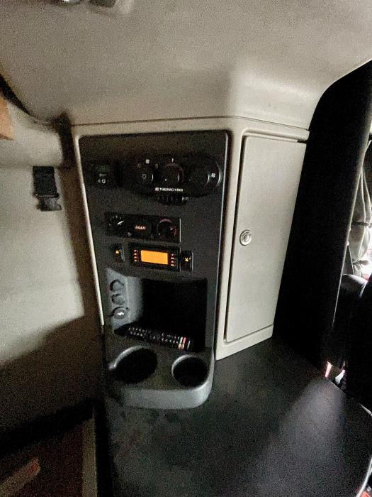 2021 Peterbilt 579-11