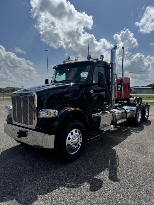 2027 Peterbilt 567-1