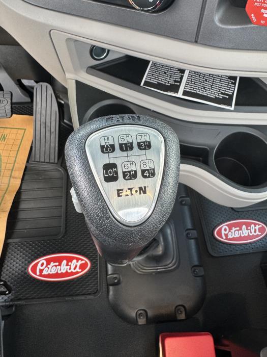 2027 Peterbilt 567-13