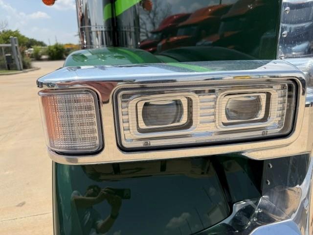 2027 Peterbilt 589-46