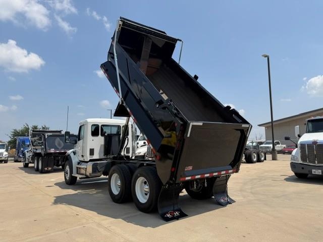 2027 Peterbilt 548-44
