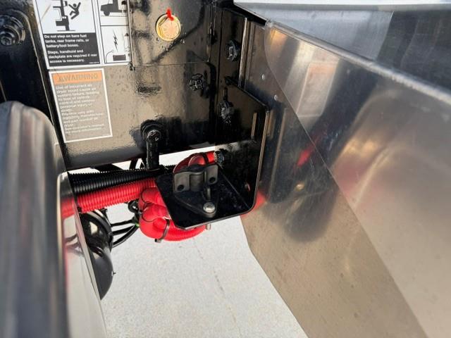2027 Peterbilt 548-14