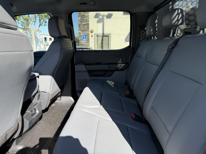 2026 Ford F-550-29