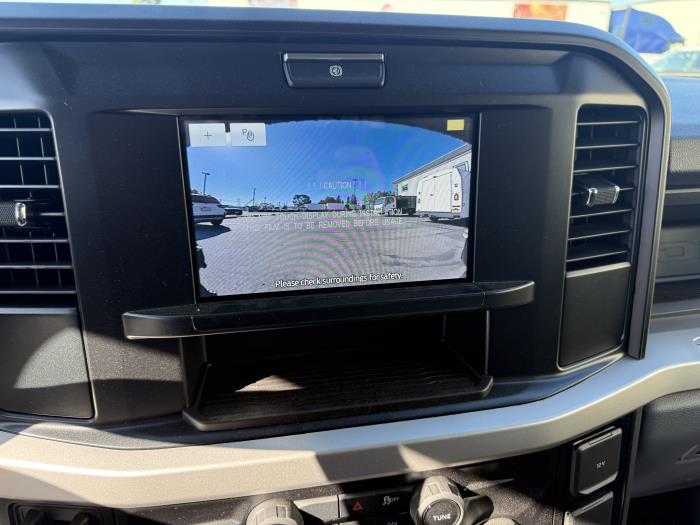 2026 Ford F-550-36