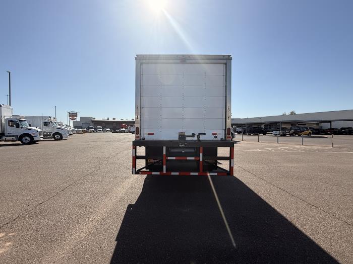 2018 Hino 268A-4