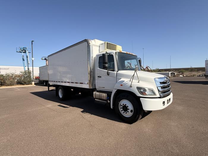 2018 Hino 268A-7
