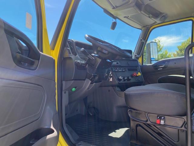 2023 International LT625-14