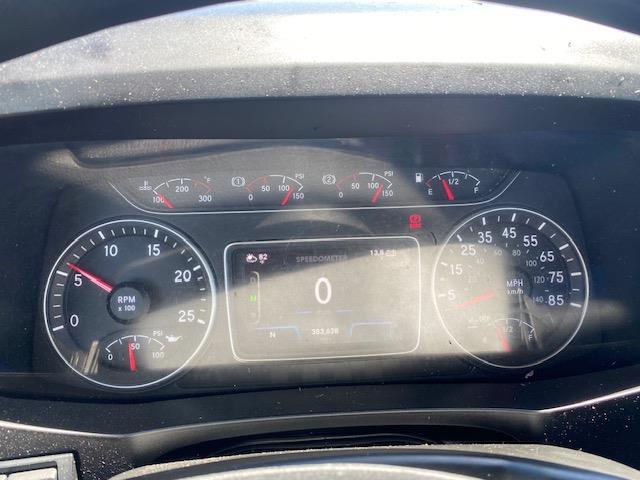 2023 International LT625-17