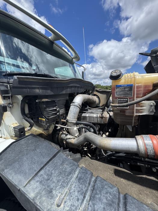 2019 International HV613-12