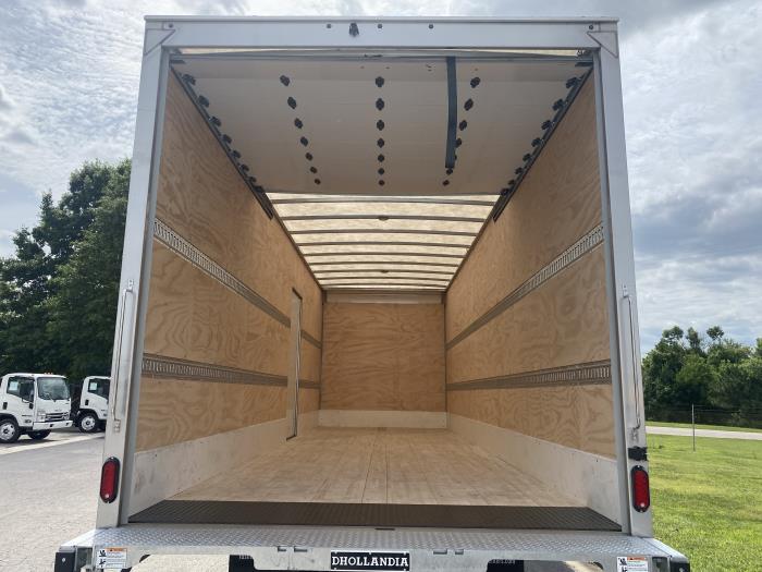 2025 Isuzu FTR-3