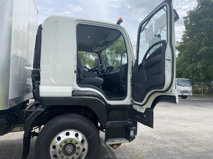2025 Isuzu FTR-12