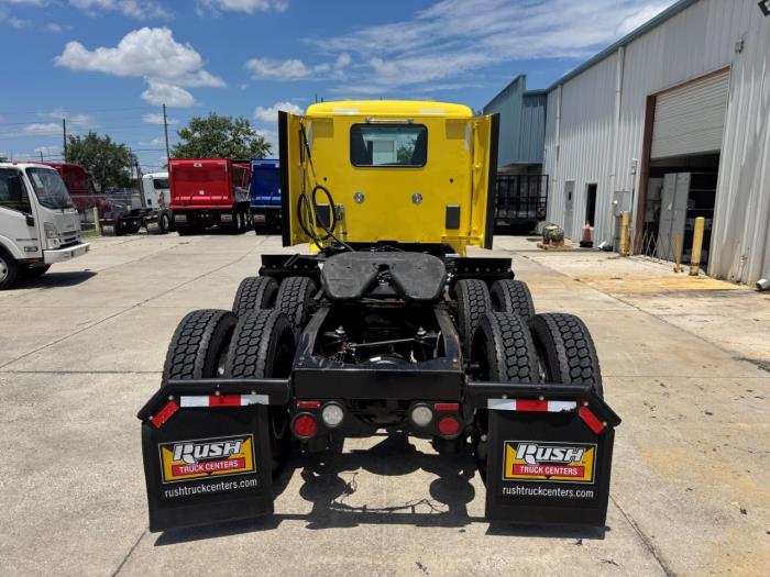 2021 Peterbilt 579-5