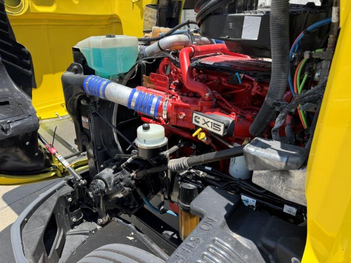 2021 Peterbilt 579-12