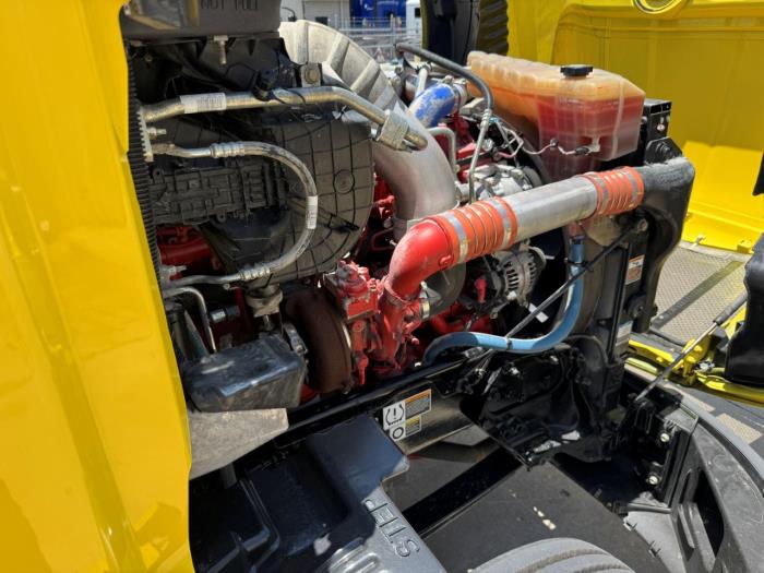 2021 Peterbilt 579-15