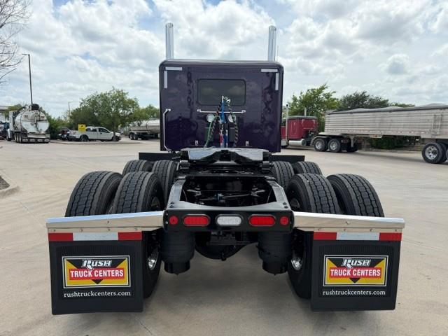 2027 Peterbilt 589-6