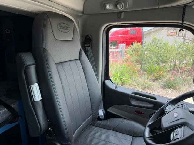 2027 Peterbilt 589-23