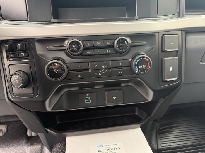 2026 Ford F-250-27