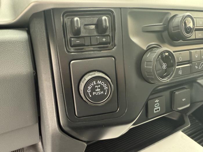 2026 Ford F-250-28