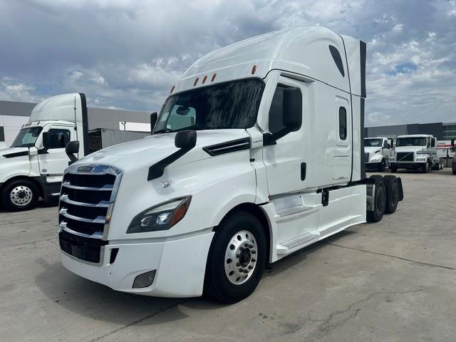 2021 Freightliner Cascadia-0