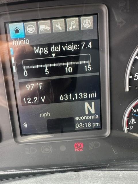 2021 Freightliner Cascadia-10