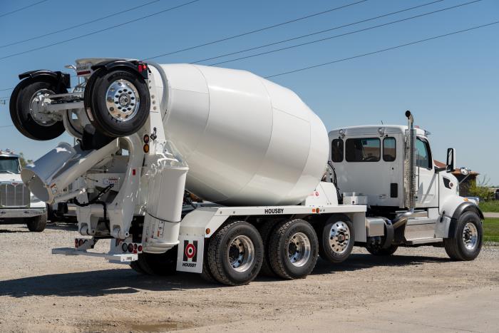 2026 Peterbilt 567-4