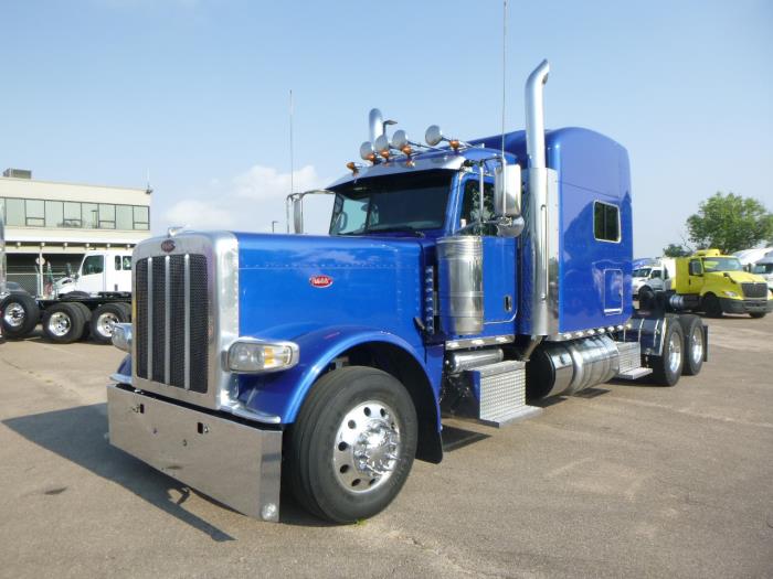 2020 Peterbilt 389-0