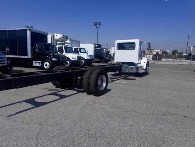 2021 Peterbilt 337-7