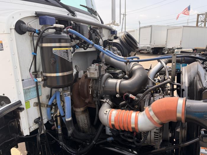 2019 Peterbilt 337-14