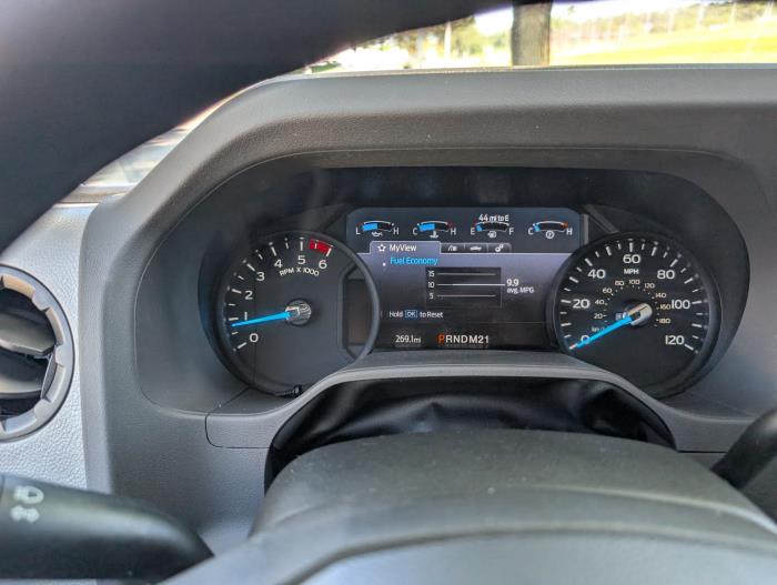 2027 Ford E-450-13