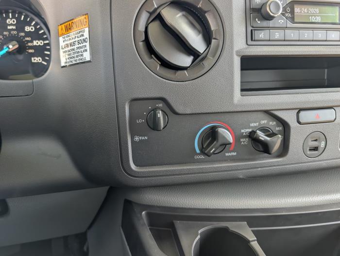 2027 Ford E-450-14