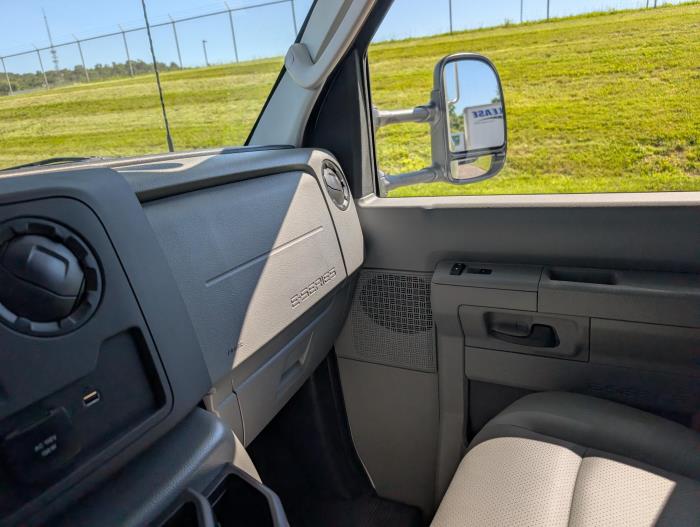 2027 Ford E-450-18