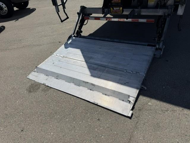 2019 Freightliner Business Class M2 106-6