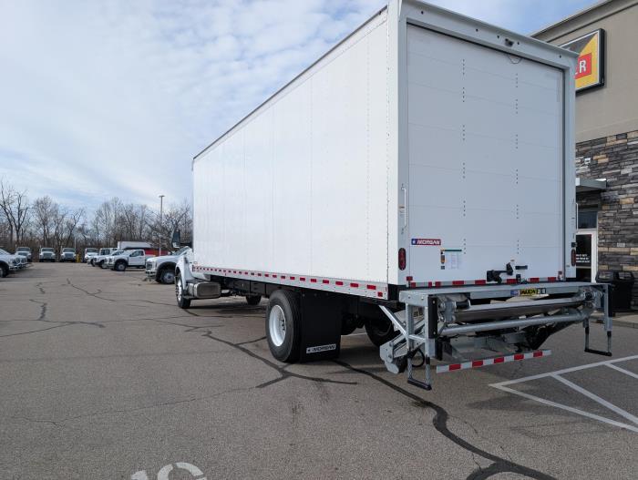 2027 Ford F-750-1