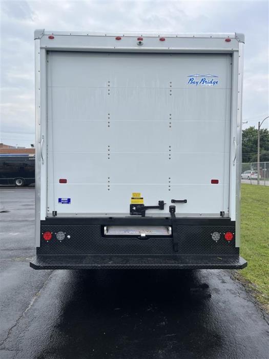 2027 Ford E-450-5