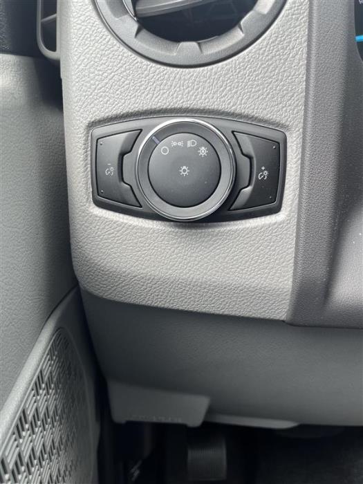 2027 Ford E-450-13