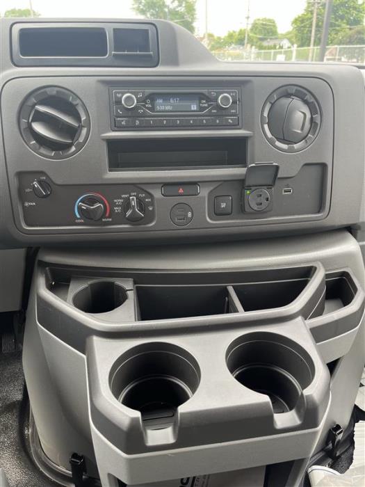 2027 Ford E-450-17