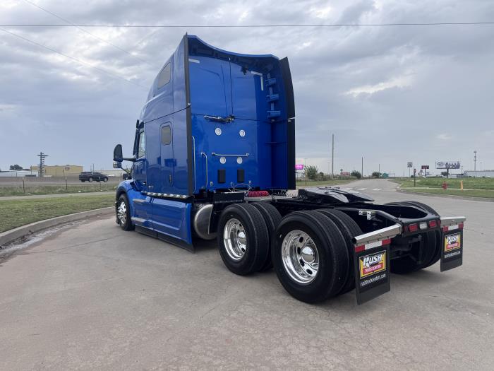 2027 Peterbilt 579-3