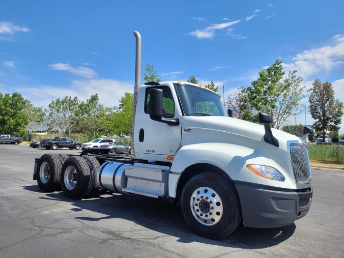 2021 International LT625-3